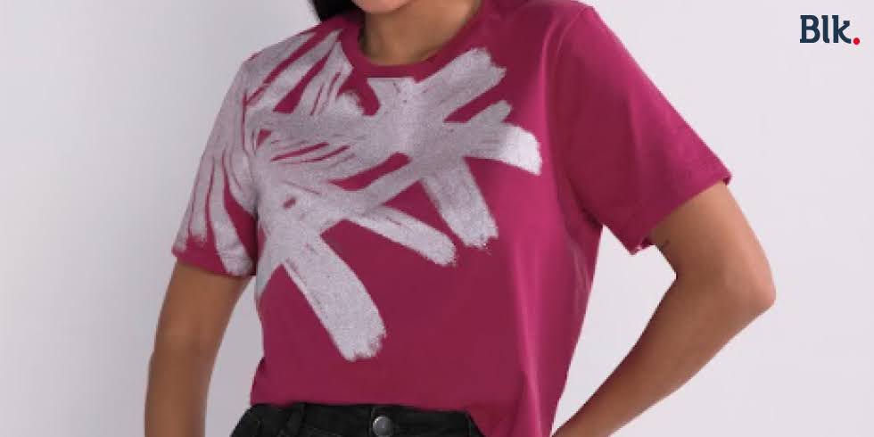 Roupas Femininas com Estampas Coloridas: Toque de Personalidade no Seu Estilo  
